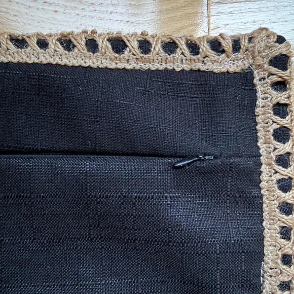 NordECO Home Pillow Cover Black 17" X 17" - Picture 4 of 12